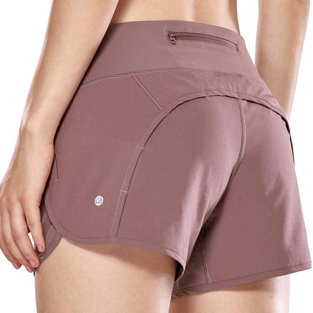 Crz yoga 4 in shorts